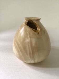 Hollow form
